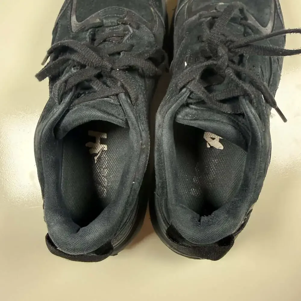 Hoka One One hoka one